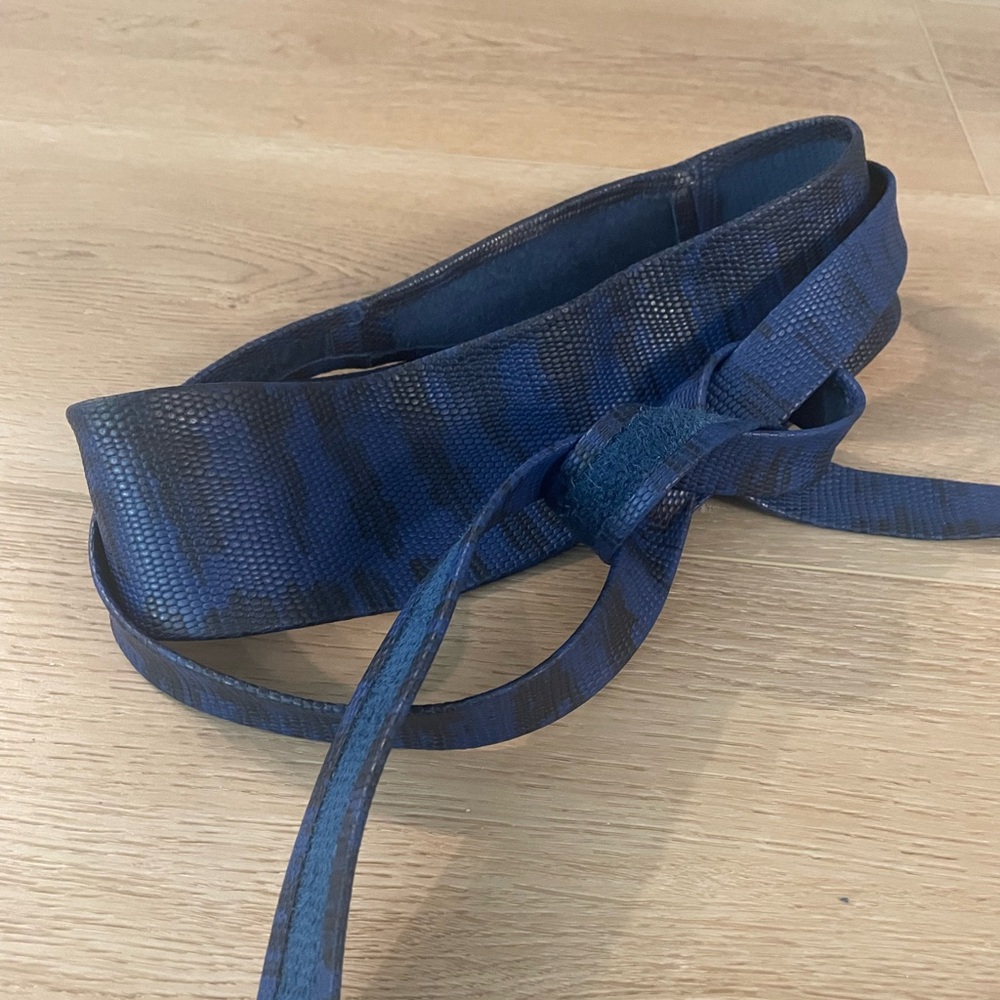 Ada Blue Snake-Print Wrap Belt - Adjustable/One Size